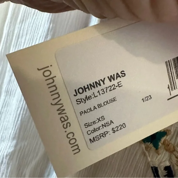 NWT Johnny Was Paola Embroidered Blouse White XS reg $220‎ - Picture 5 of 6